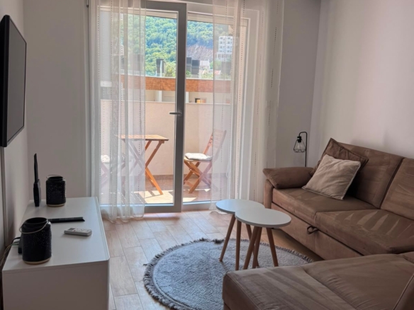 Dvosoban moderno opremljen stan 69m2 -The Old Bakery,Budva