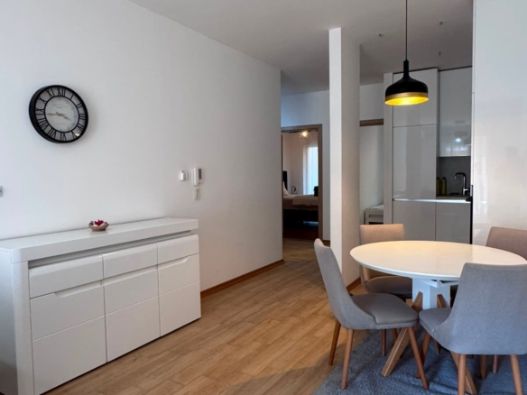 Dvosoban moderno opremljen stan 69m2 -The Old Bakery,Budva
