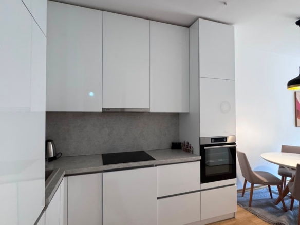 Dvosoban moderno opremljen stan 69m2 -The Old Bakery,Budva