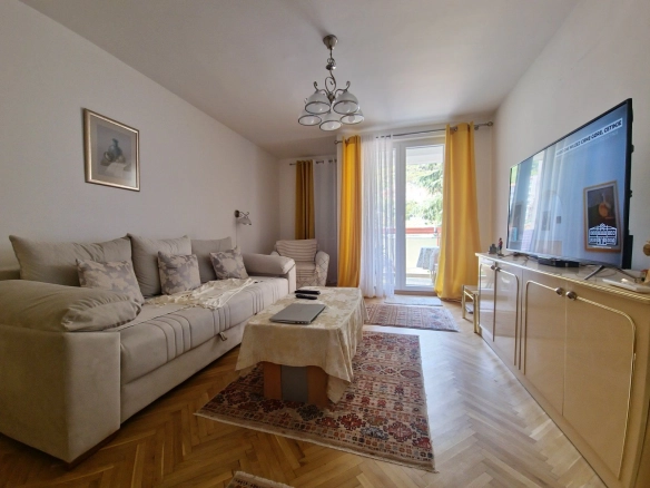 Moderno opremljen jednosoban stan – Dubovica, Budva (izdavanje na duži period)