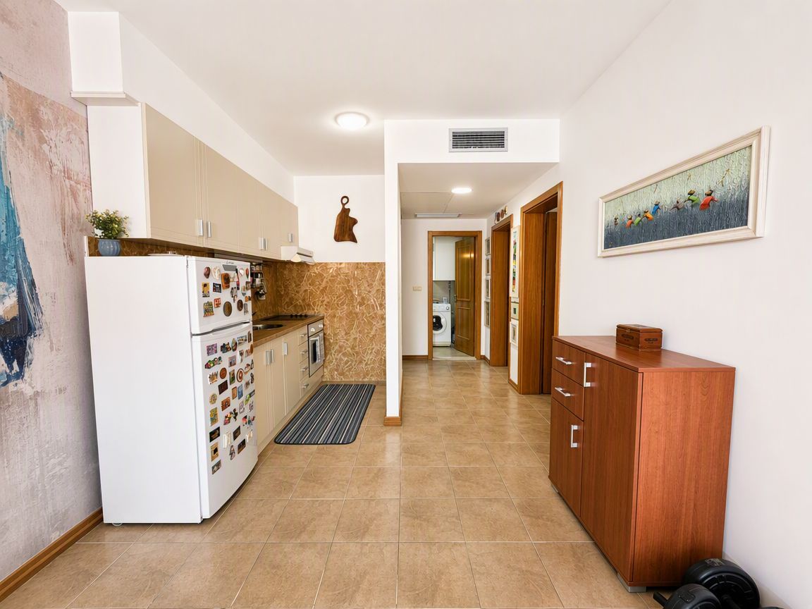 d6b0d759-6a9c-4a93-b975-bf51e07b6a4a Dvosoban stan 80 m² sa pogledom na more – Bečići