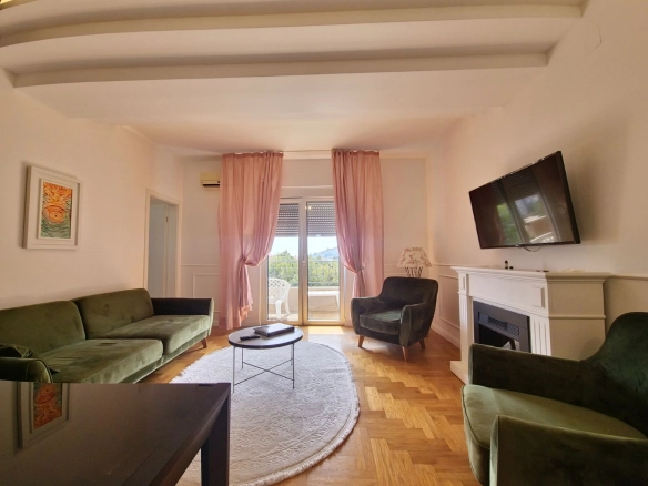 Izdavanje namještenog jednosobnog stana 42m2 – Budva, Podmaine (IZDAVANJE NA Duži PERIOD)