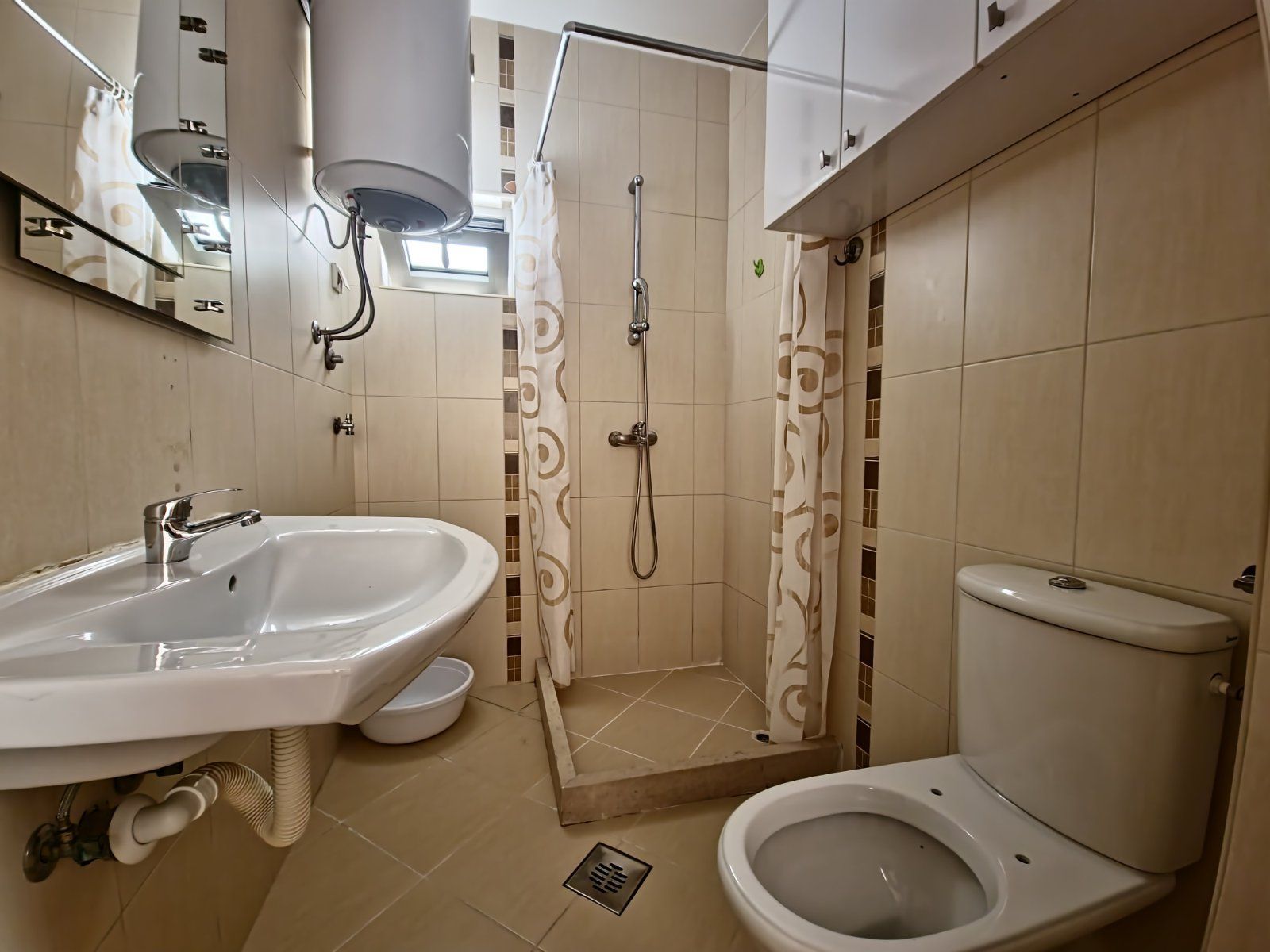 ba9bf879-a2e5-4d1b-9182-dc00f9f2c23d Izdavanje jednosobnog stana 30 m² – Bečići (IZDAVANJE NA DUZI PERIOD)