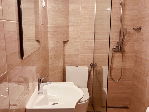 Izdavanje dvosobnog stana 110 m² – Mainski put, Budva | 01.10.2026 – 31.05.2027