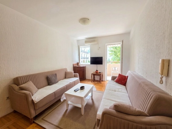 Jednosoban stan 42 m² – Rozino, Budva