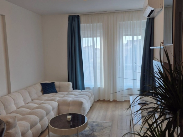 Izdavanje jednosobnog stana 43m2 -Podkošljun, Budva (izdavanje na duži period)
