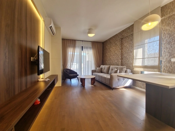 Dvosoban moderno opremljen stan 65m2 – Dubovica, Budva (dugoročni najam)