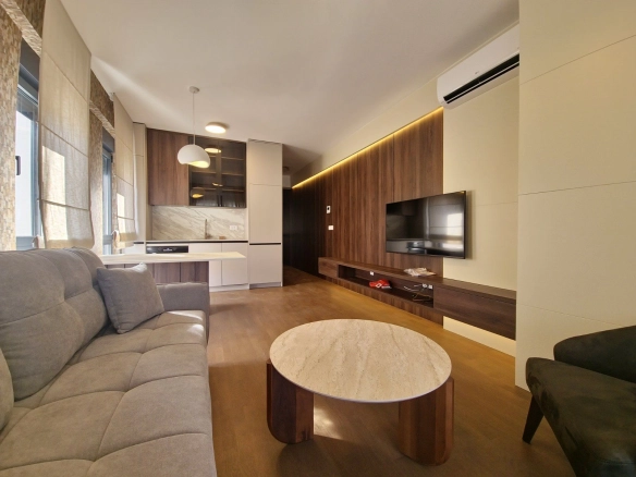 Dvosoban moderno opremljen stan 65m2 – Dubovica, Budva (na period do 01.06.2027)