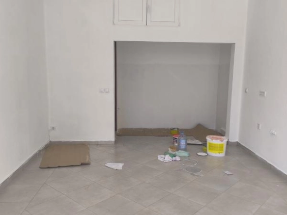 Poslovni prostor 30 m² u centru Bara