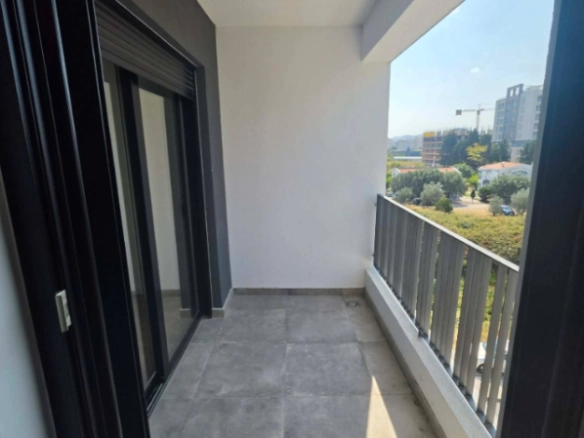 Dvosoban stan 71 m² – Ilino, Bar — fotografija 3