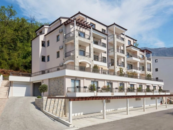 Dvosoban stan 55 m² – Pržno, Budva — fotografija 12