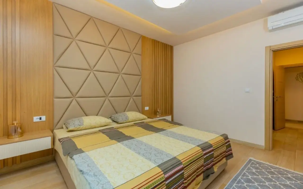 Dvosoban-penthaus-sa-pogledom-na-more-Przno-Budva-4 Dvosoban stan 96 m² – Pržno, Budva — fotografija 5
