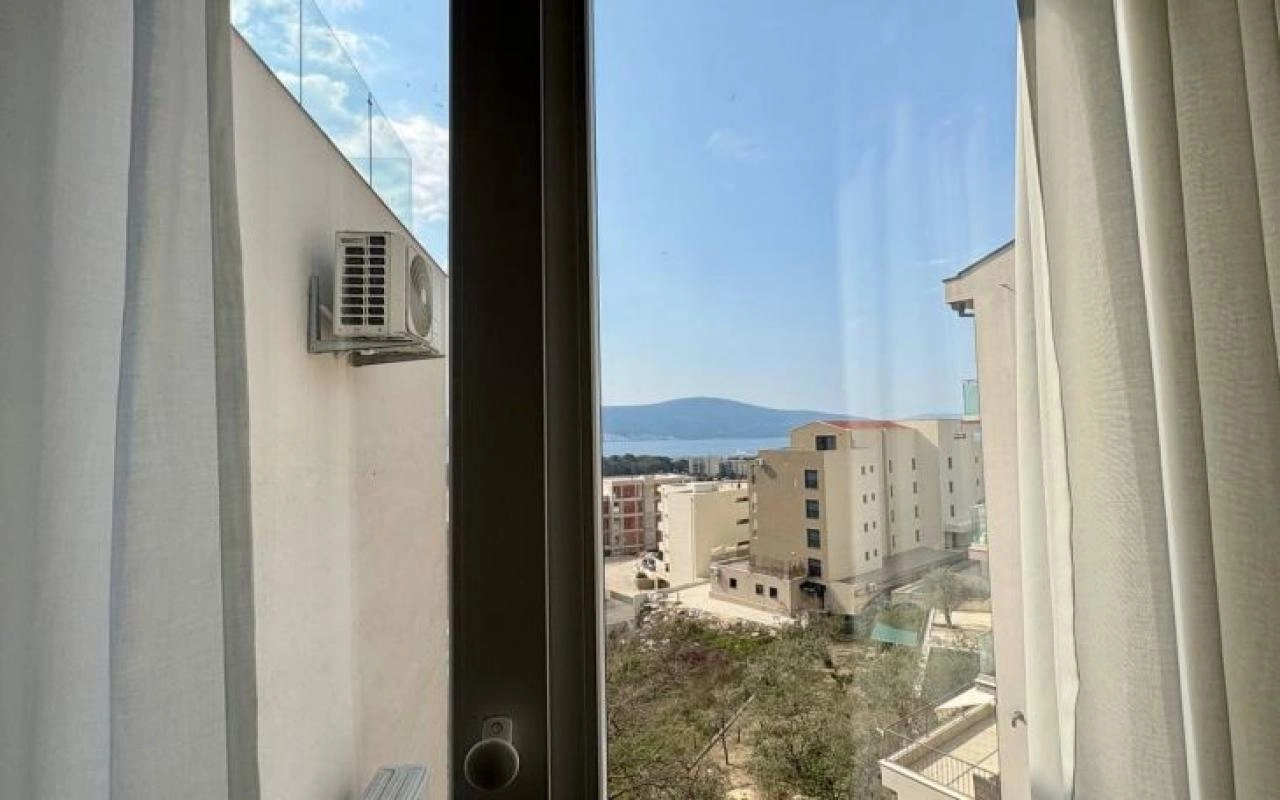 Jednosoban-stan-sa-terasom-na-Mazini-Tivat-11 Jednosoban stan 72 m² – Mažina, Tivat — fotografija 12