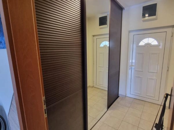 Garsonjera 37 m² – Baošići, Herceg Novi — fotografija 10