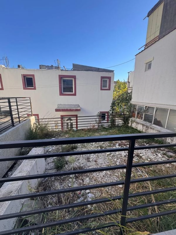 Jednosoban-stan-u-Igalu-Herceg-Novi-5 Jednosoban stan 30 m² sa terasom i dvorištem – Igalo, Herceg Novi