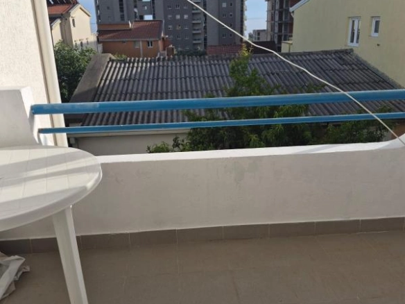 Dvosoban stan 59 m² – Petrovac, Budva — fotografija 3
