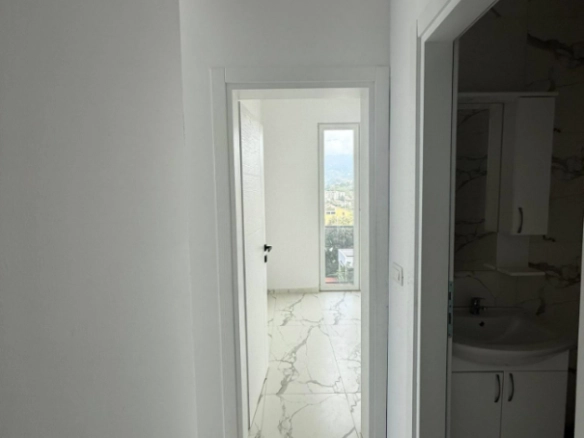 Jednosoban stan 38 m² sa pogledom na more – Utjeha, Bar