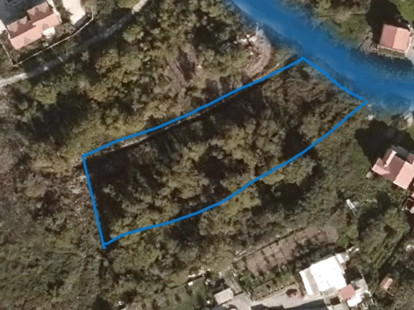 Urbanizovan plac u Lastvi Grbaljskoj