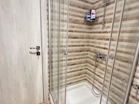 Kuća 183 m² od kamena sa pogledom na more – Zagrađe, Bar