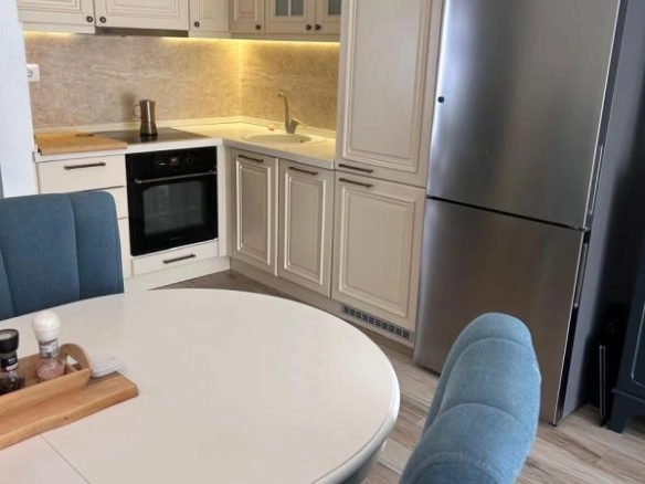 Dvosoban stan 83 m² na prvoj liniji sa pogledom na more – Dobra Voda, Bar