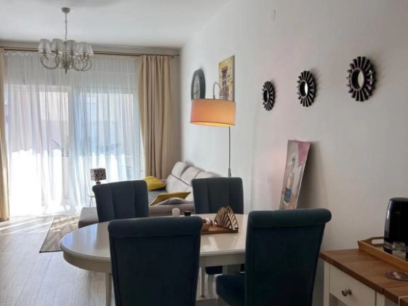 Dvosoban stan 83 m² na prvoj liniji sa pogledom na more – Dobra Voda, Bar