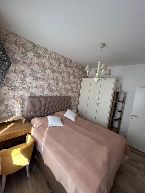 Dvosoban-stan-sa-pogledom-na-more-Dobra-Voda-Bar-9 Dvosoban stan 83 m² na prvoj liniji sa pogledom na more – Dobra Voda, Bar