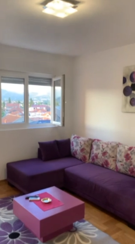 Izdavanje: Jednosoban stan 45 m² u novoj zgradi sa liftom – Konik, Podgorica