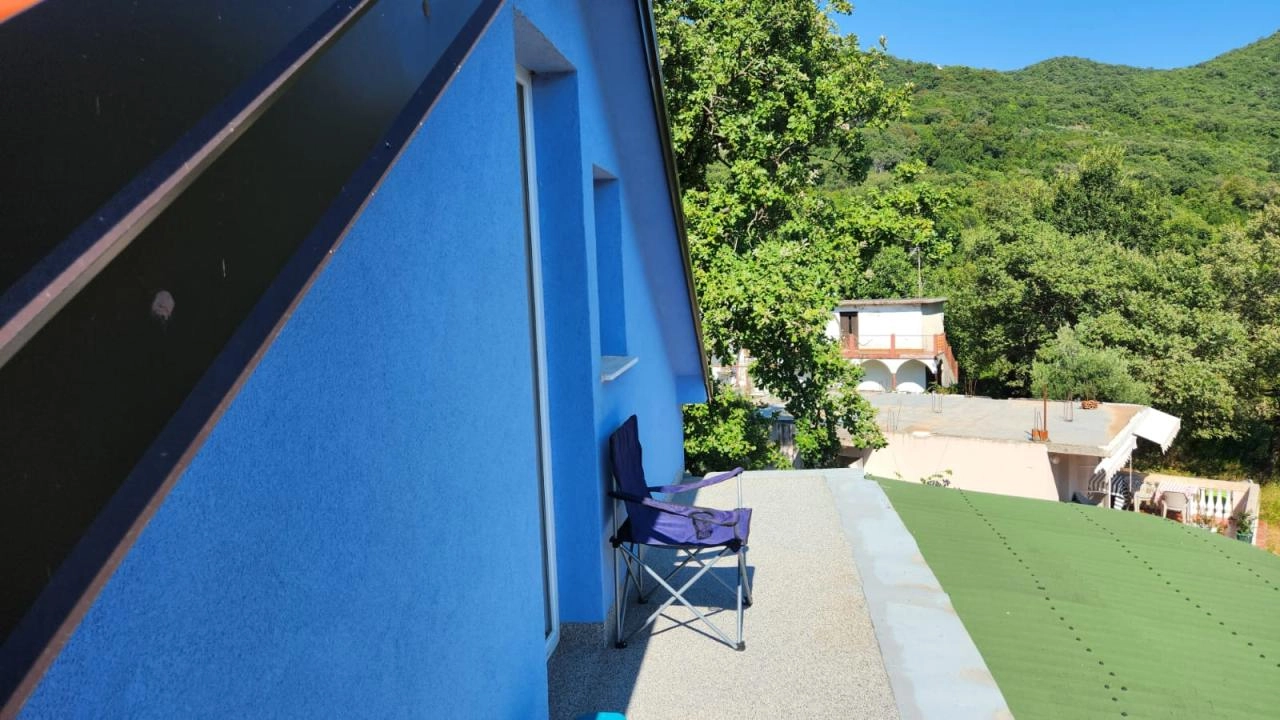 Kuća sa pogledom na more u Ratiševini