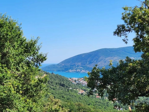 Kuća 148 m² sa panoramskim pogledom na more – Ratiševina, Herceg Novi