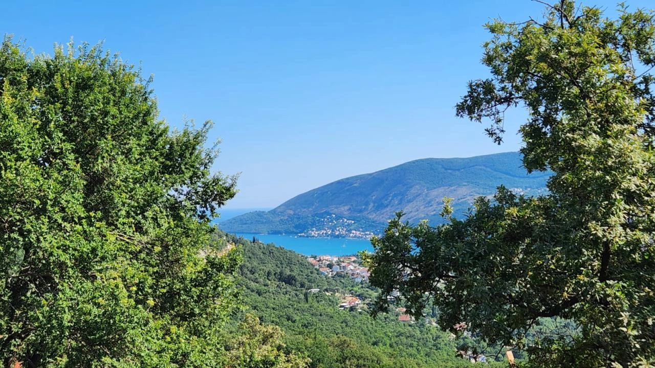 Kuća 148 m² sa panoramskim pogledom na more – Ratiševina, Herceg Novi