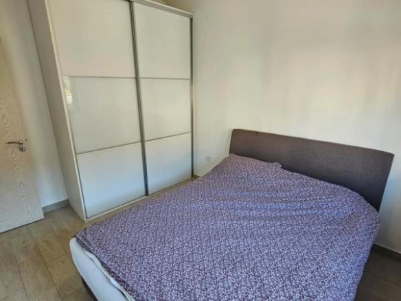 Dvosoban stan 57 m² u novogradnji blizu Univerziteta – Rozino, Budva