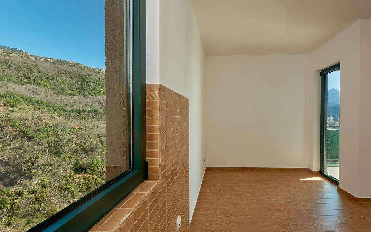 Dvosoban stan 63 m² sa pogledom na more i terasom – Bečići, Budva