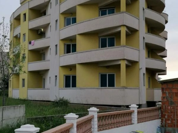 Apart-hotel blizu mora u Dobroj Vodi