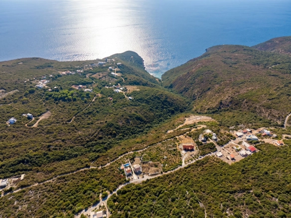 Urbanizovan plac 2.700 m² – Zagora, Kotor