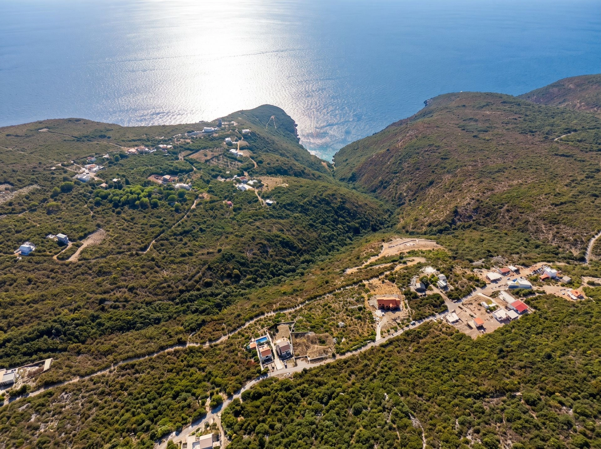 0ecf9c93-3c45-4c92-81f9-56980a76fe8b Urbanizovan plac 2.700 m² – Zagora, Kotor