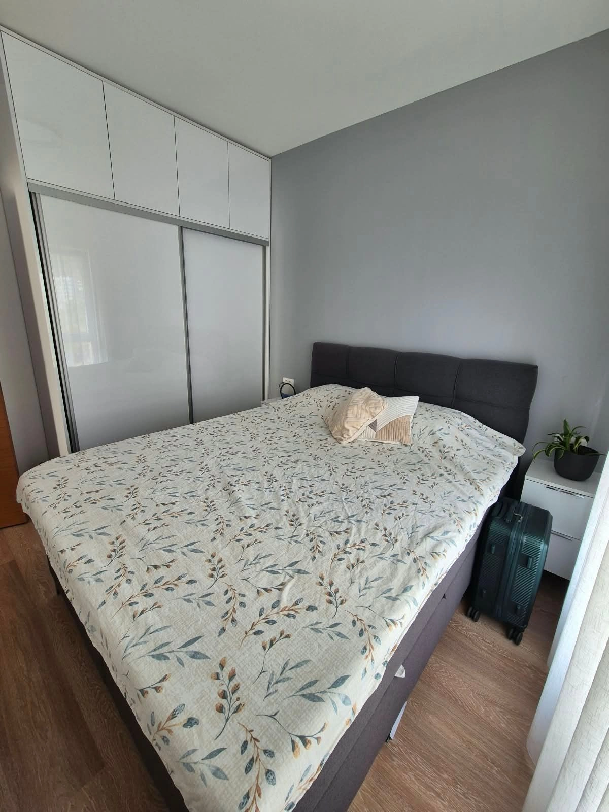 Jednosoban moderno opremljen stan 48m2 – Dubovica, Budva (dugoročni najam)