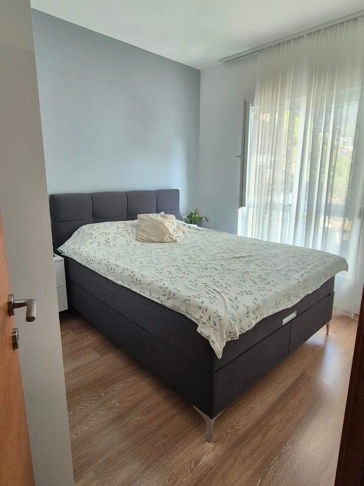 Jednosoban moderno opremljen stan 48m2 – Dubovica, Budva (dugoročni najam)