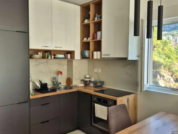 Jednosoban moderno opremljen stan 48m2 – Dubovica, Budva (dugoročni najam)