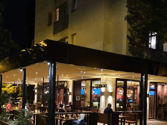 Poslovni prostor sa baštom u Podgorici