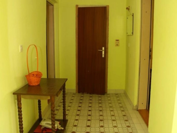 Kuća sa dva stana u Bjelišima