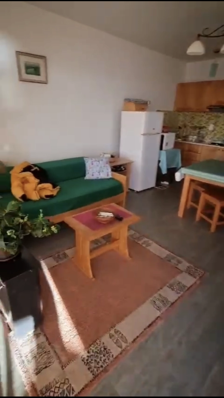 Kuća 164 m² na prvoj liniji do mora sa dva stana – Utjeha, Bar