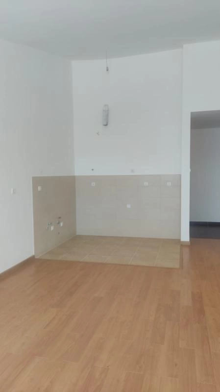 Trosoban-stan-u-kompleksu-Oliva-Village-Petrovac-Budva-8 Trosoban stan 169 m² na posljednjem spratu sa terasom – Petrovac, Budva