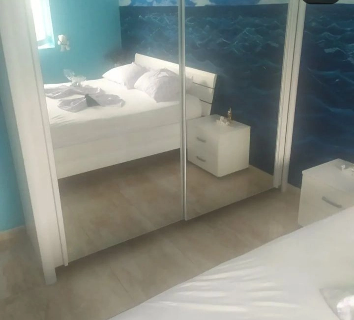 Kuća 150 m² sa četiri stana na placu od 200 m² – Sutomore, Bar