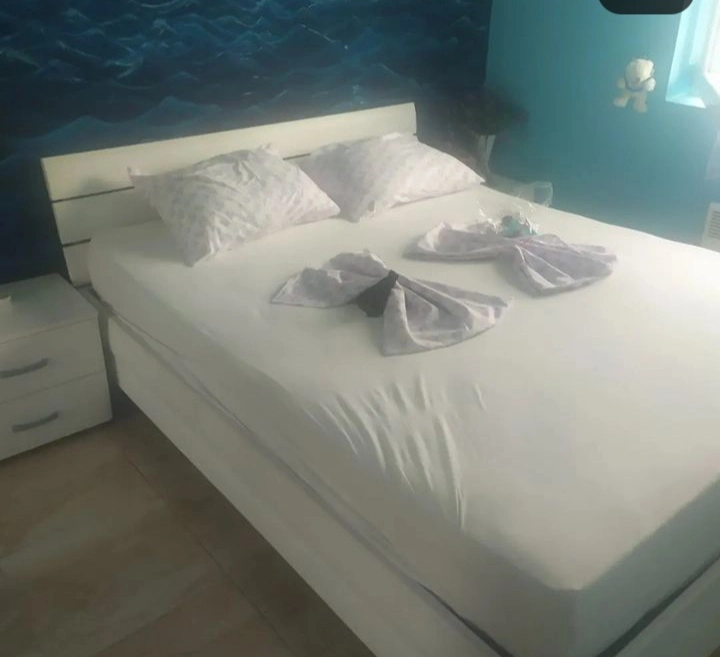 Kuća 150 m² sa četiri stana na placu od 200 m² – Sutomore, Bar