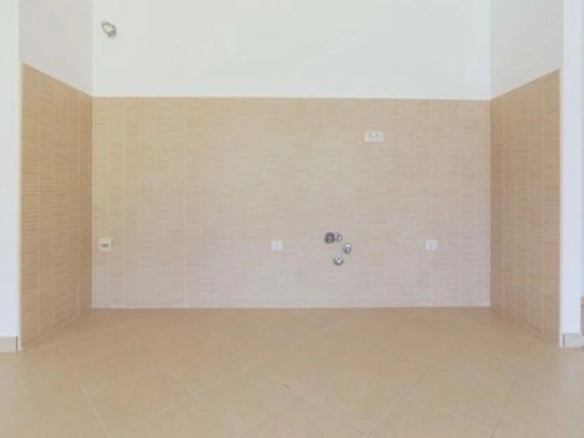 Jednosoban stan 45 m² u novogradnji sa bazenom – Bečići, Budva