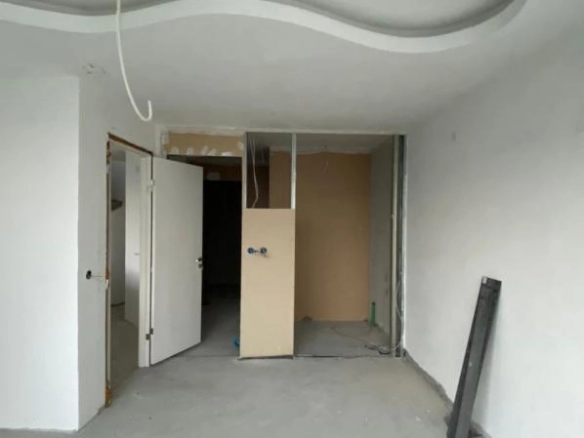 Kuća 400 m² u izgradnji sa terasom na krovu – Podmaine, Budva