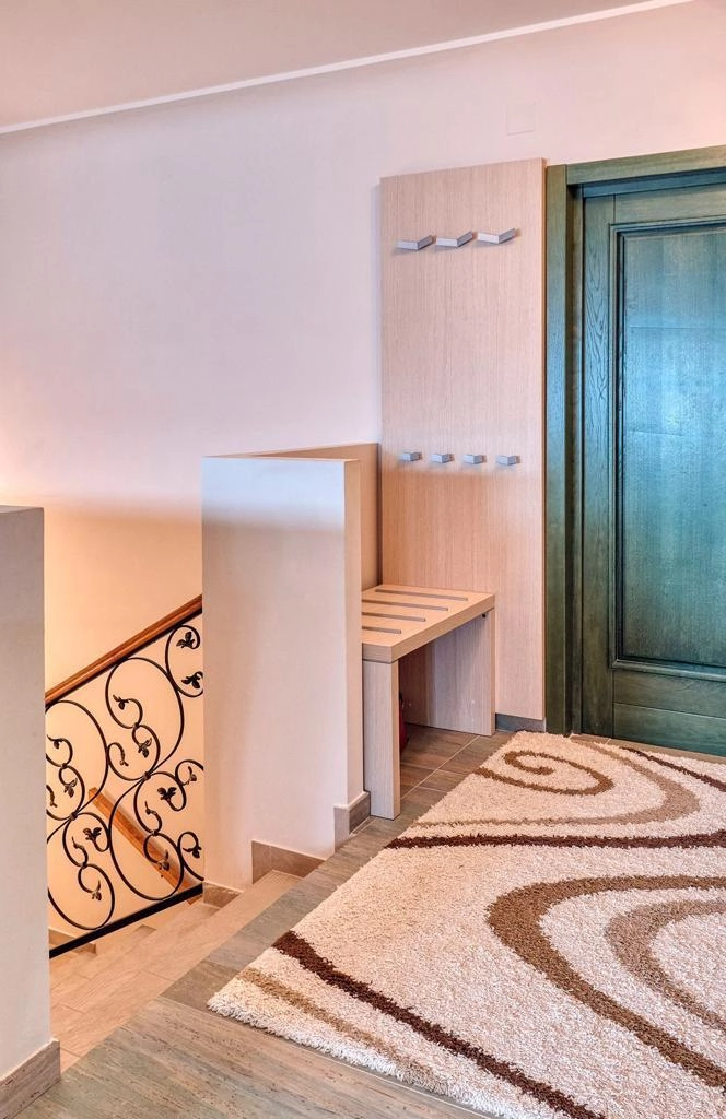 Dvosoban stan 135 m² sa pogledom na Bokokotorski zaliv – Kumbor, Herceg Novi