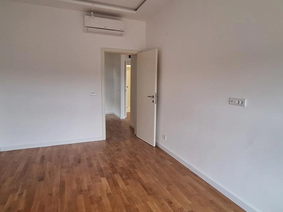 Jednosoban stan 51 m² u novogradnji sa bazenom – Bar