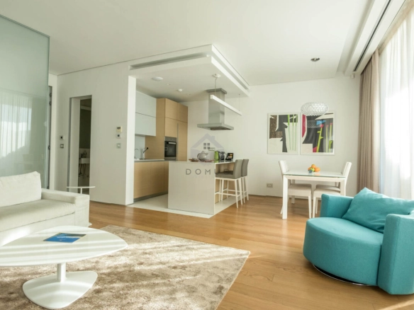 Jednosoban luksuzan stan 95 m² sa pogledom na more