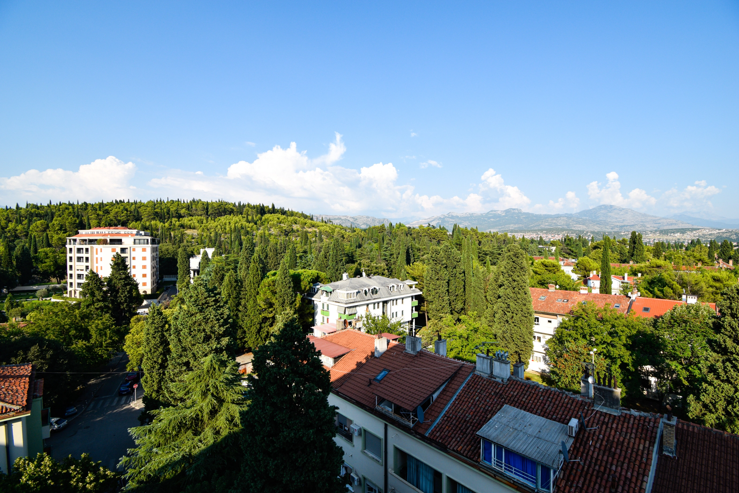 Izdavanje: Četvorosoban stan 130 m² – Centar, Podgorica — fotografija 8